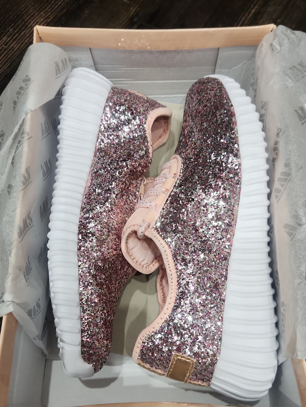 Dusty Rose Sparkle Tennies